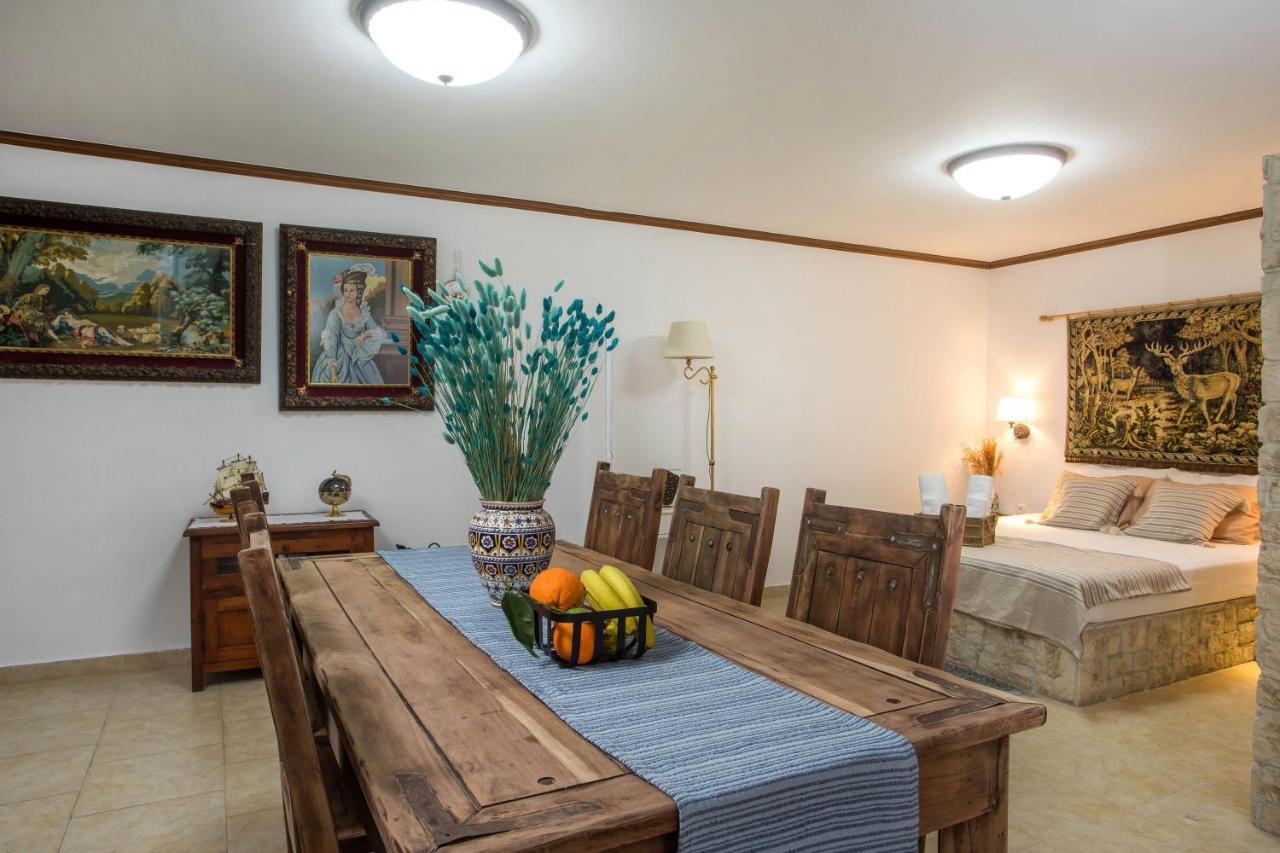 Anna'S House Traditional Chalki Town Luaran gambar